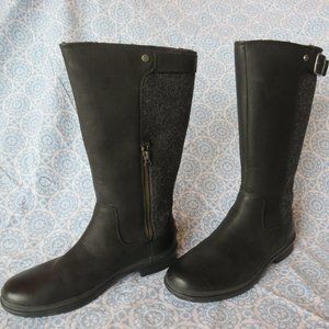Women's Black Robbie Uggs size 7 1/2